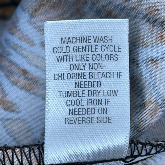 SMALL VINTAGE CHRISTOPHER AND BANKS CAMO BLAZER ZIP CLOSURE BEIGE WOMENS BROWN - Picture 10 of 10